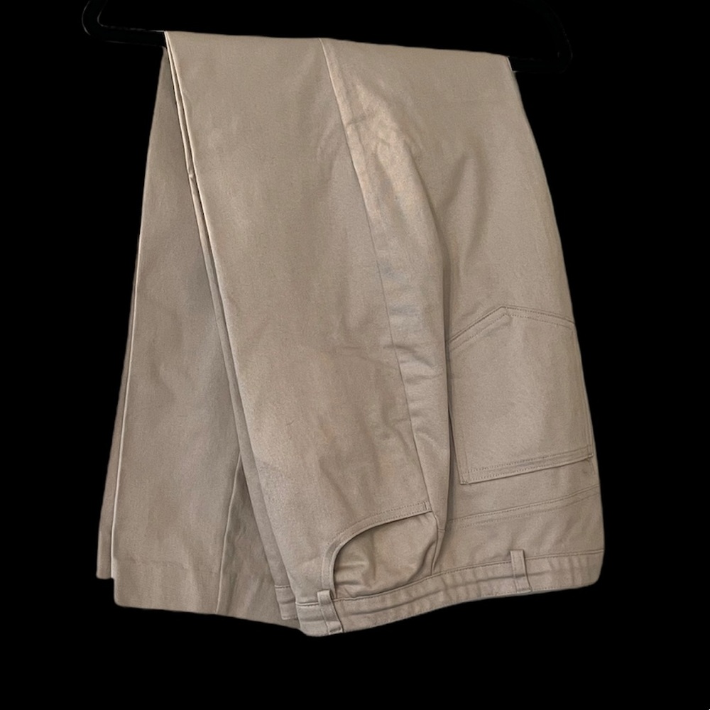 Women’s Beige/Tan Pants